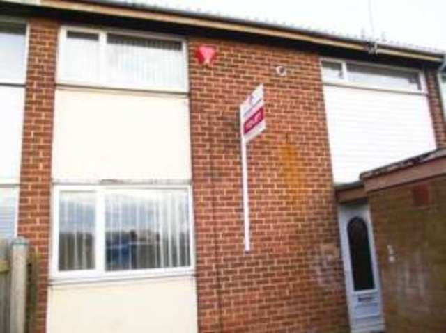  Image of 3 bedroom Detached house for sale in Aberdare Road Grangetown Middlesbrough TS6 at Middlesbrough  Eston, TS6 7PB