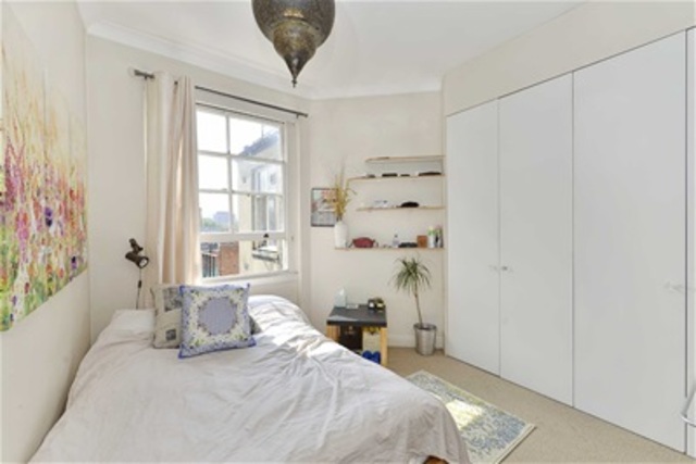  Image of 3 bedroom Flat for sale in Maida Vale London W9 at London, W9 1AF