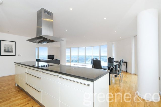  Image of 2 bedroom Detached house to rent in Millharbour London E14 at 37 Millharbour Canary Wharf London Arena, E14 9DL