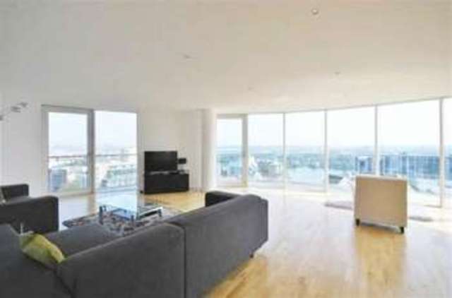  Image of 2 bedroom Flat to rent in Millharbour London E14 at Delete  London, E14 9DL