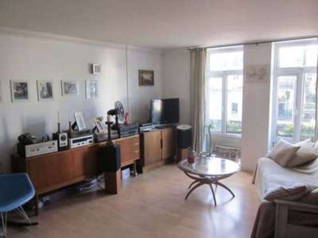  Image of 1 bedroom Flat for sale in Stoke Newington High Street London N16 at Stoke Newington High Street  London, N16 7HF