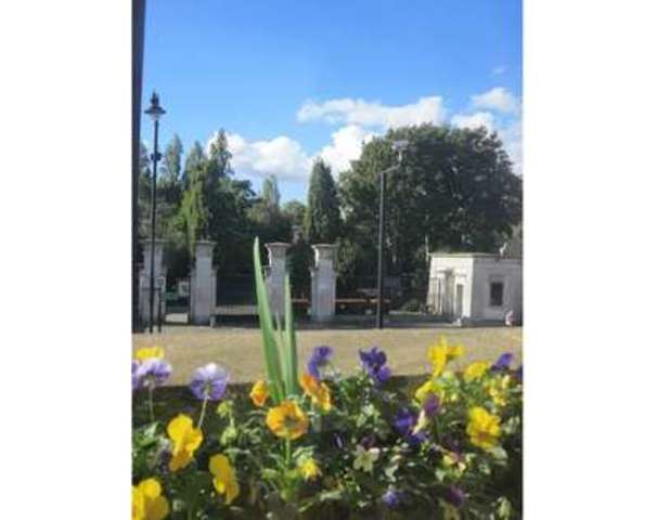  Image of 1 bedroom Flat for sale in Stoke Newington High Street London N16 at Stoke Newington High Street  London, N16 7HF