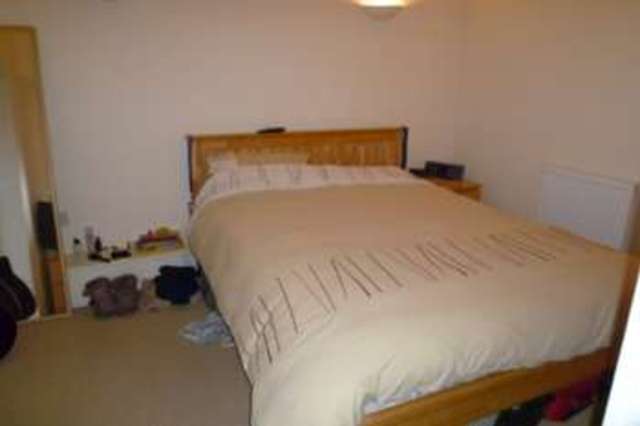  Image of 2 bedroom Terraced house to rent in Addenbrookes Road Newport Pagnell MK16 at Newport Pagnell, MK16 9FD