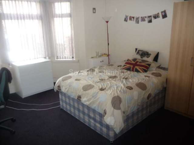  Image of 7 bedroom Detached house to rent in Addington Road Reading RG1 at Addington Road  Reading, RG1 5PX