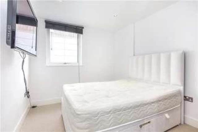  Image of 2 bedroom Flat for sale in Dowells Street London SE10 at 8 Dowells Street London Greenwich, SE10 9FQ