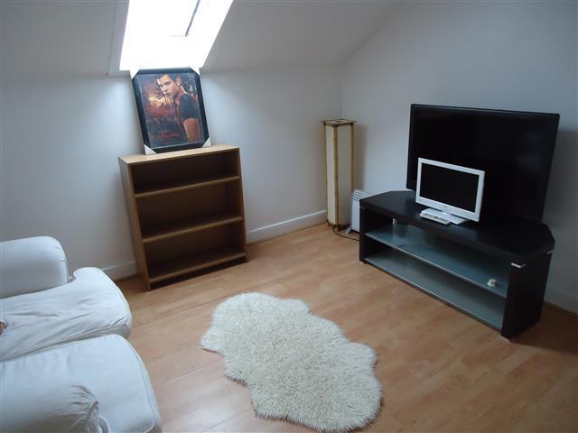  Image of 4 bedroom Semi-Detached house to rent in Albert Drive Liverpool L9 at Orrel Park  Liverpool, L9 8BQ