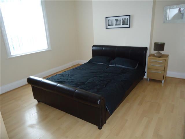  Image of 4 bedroom Semi-Detached house to rent in Albert Drive Liverpool L9 at Orrel Park  Liverpool, L9 8BQ