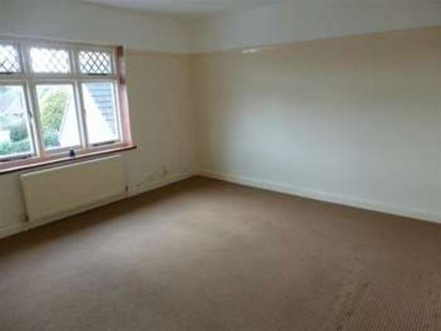  Image of 2 bedroom Apartment for sale in Aldwick Road Aldwick Bognor Regis PO21 at Bognor Regis West Sussex Bognor Regis, PO21 3QU