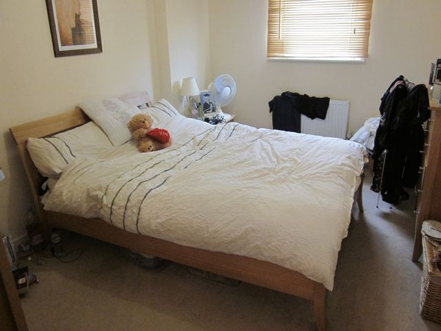  Image of 1 bedroom Flat to rent in Alexander Square Eastleigh SO50 at Alexander Square  Eastleigh, SO50 4BX