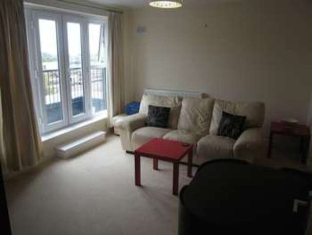  Image of 2 bedroom Flat to rent in Alexander Square Eastleigh SO50 at Alexander Square  Eastleigh, SO50 4BX