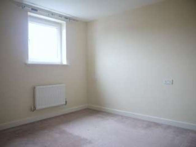 Image of 1 bedroom Flat to rent in Alexander Square Eastleigh SO50 at Alexander Square  Eastleigh, SO50 4BX