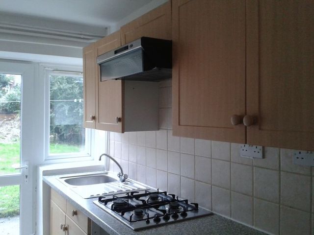  Image of 2 bedroom Flat to rent in Alexandra Road Gloucester GL1 at Alexandra Road  Gloucester, GL1 3DR