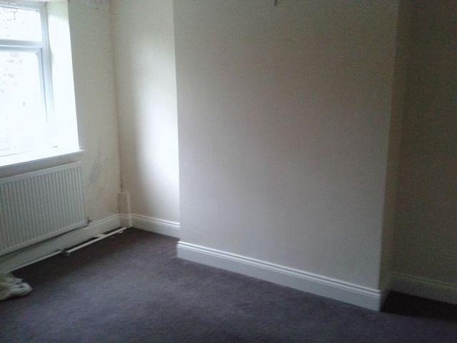  Image of 2 bedroom Flat to rent in Alexandra Road Gloucester GL1 at Alexandra Road  Gloucester, GL1 3DR