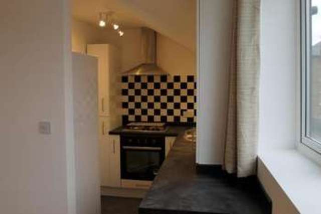  Image of 2 bedroom Flat to rent in Alfred Road Sutton SM1 at 1 Alfred Road  Sutton, SM1 4RR