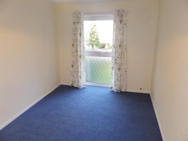  Image of 2 bedroom Flat to rent in All Saints Road Sutton SM1 at Sutton Surrey Sutton, SM1 3DB