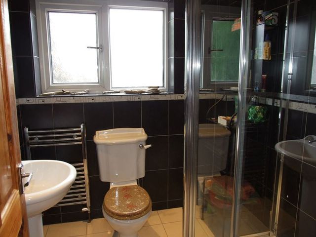  Image of 5 bedroom Semi-Detached house for sale in Althorpe Drive Loughborough LE11 at Althorpe Drive  Loughborough, LE11 4QU