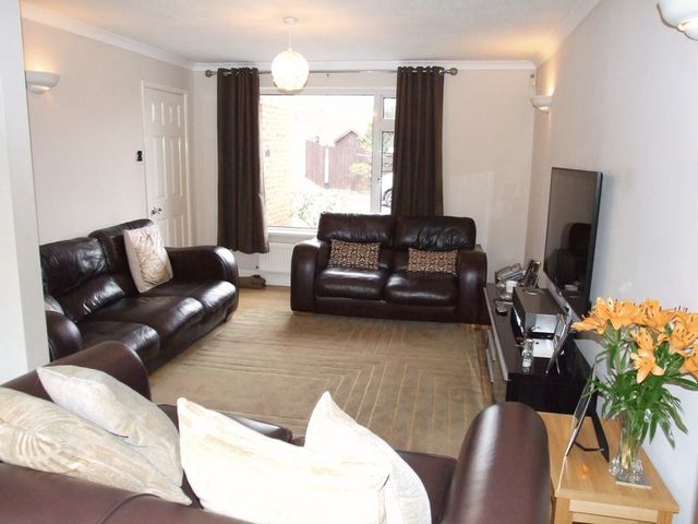  Image of 5 bedroom Detached house for sale in Althorpe Drive Loughborough LE11 at Althorpe Drive  Loughborough, LE11 4QU