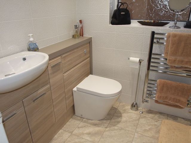  Image of 5 bedroom Detached house for sale in Althorpe Drive Loughborough LE11 at Althorpe Drive  Loughborough, LE11 4QU