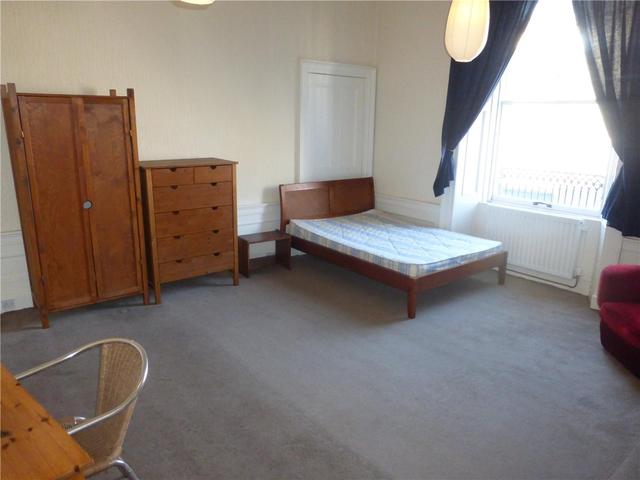  Image of 5 bedroom Flat to rent in Alva Street West End Edinburgh EH2 at West End Edinburgh Edinburgh, EH2 4PS