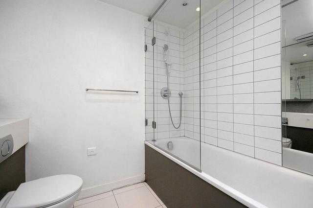  Image of 1 bedroom Flat to rent in New River Avenue London N8 at New River Avenue London Turnpike Lane, N8 7QE