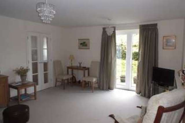  Image of 1 bedroom Flat for sale in Union Place Broadwater Worthing BN11 at Union Place Worthing Worthing, BN11 1AH