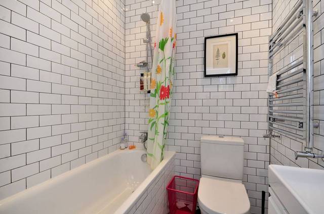  Image of 2 bedroom Flat for sale in Amhurst Road London N16 at Amhurst Road  Stoke Newington, N16 7UX