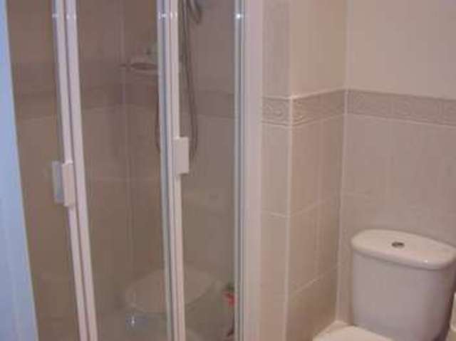  Image of 2 bedroom Flat to rent in Baddesley Road Chandler