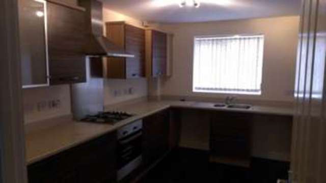  Image of 4 bedroom Detached house to rent in Anglian Way Coventry CV3 at Stoke Coventry Binley, CV3 1PB