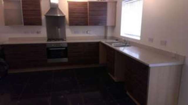  Image of 4 bedroom Detached house to rent in Anglian Way Coventry CV3 at Stoke Coventry Binley, CV3 1PB