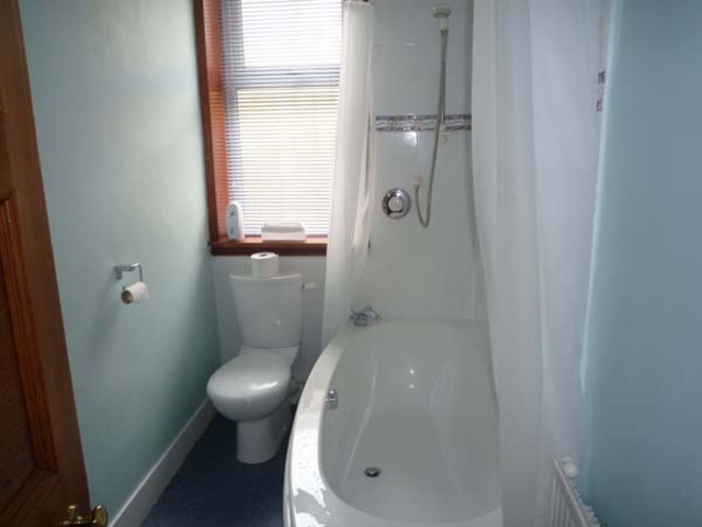  Image of 3 bedroom Semi-Detached house to rent in Angusfield Avenue Aberdeen AB15 at West End Aberdeen Aberdeen, AB15 6AQ