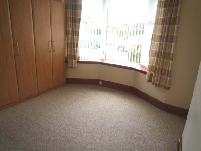  Image of 3 bedroom Semi-Detached house to rent in Angusfield Avenue Aberdeen AB15 at West End Aberdeen Aberdeen, AB15 6AQ