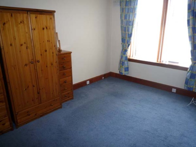  Image of 3 bedroom Semi-Detached house to rent in Angusfield Avenue Aberdeen AB15 at West End Aberdeen Aberdeen, AB15 6AQ