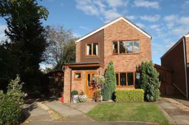  Image of 4 bedroom Detached house for sale in Antrobus Close Hatton Warwick CV35 at Antrobus Close  Warwick, CV35 7BW