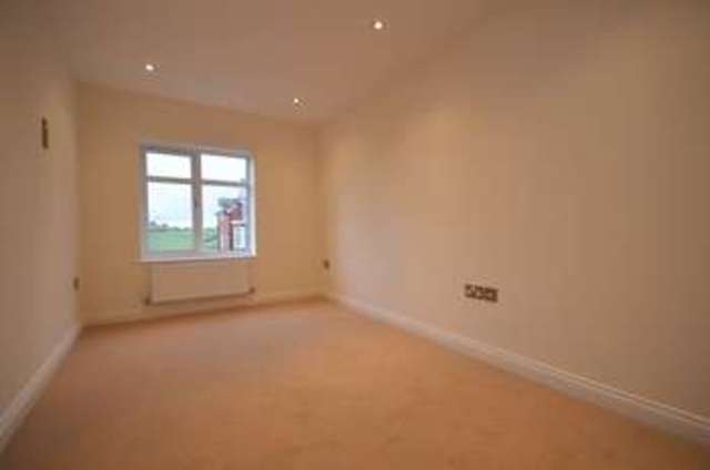 Image of 2 bedroom Flat for sale in Springfield Road Sutton Coldfield B75 at Anvil Place, Springfield Road Sutton Coldfield Birmingham, B75 7JN