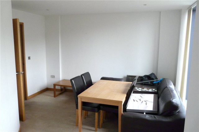  Image of 2 bedroom Apartment for sale in Salts Mill Road Baildon Shipley BD17 at Vm1 Salts Mill Road Baildon, BD17 7EE