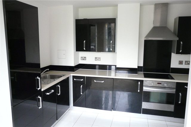  Image of 2 bedroom Apartment for sale in Salts Mill Road Baildon Shipley BD17 at Vm1 Salts Mill Road Baildon, BD17 7EE