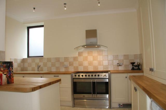  Image of 2 bedroom Terraced house for sale in Apperley Lane Rawdon Leeds LS19 at Rawdon Leeds Rawdon, LS19 6BJ