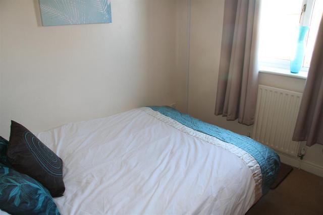  Image of 3 bedroom Detached house for sale in Apperley Road Apperley Bridge Bradford BD10 at Bradford  Calverley, BD10 9SH