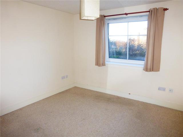  Image of 2 bedroom Flat to rent in Hermand Crescent Edinburgh EH11 at Shandon Edinburgh Edinburgh, EH11 1QP