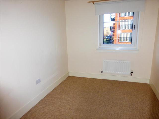 Image of 3 bedroom Flat to rent in Appin Street Edinburgh EH14 at Slateford Edinburgh Edinburgh, EH14 1PN