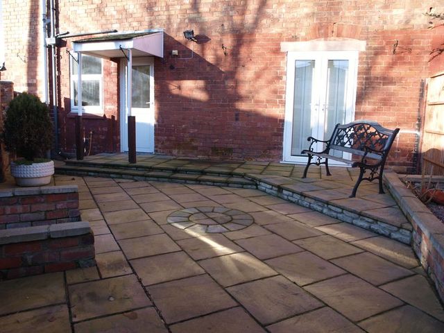  Image of 3 bedroom Semi-Detached house for sale in Appleton Gate Newark NG24 at Appleton Gate  Newark, NG24 1LR