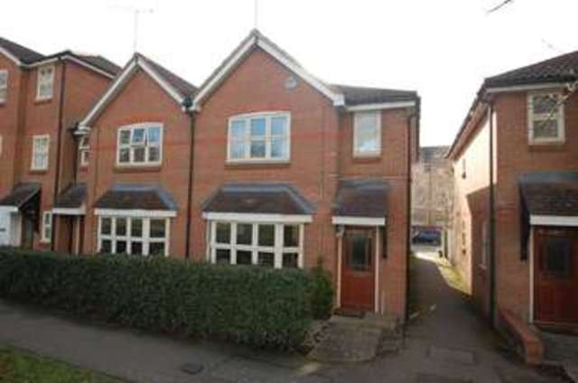  Image of 3 bedroom Semi-Detached house for sale in Belswains Lane Hemel Hempstead HP3 at Apsley Hemel Hempstead HERTS, HP3 9XD