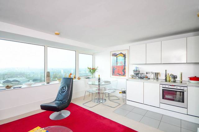  Image of 2 bedroom Flat for sale in George Beard Road London SE8 at Aragon Tower  Deptford, SE8 3AL