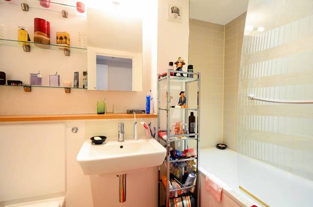  Image of 2 bedroom Flat for sale in George Beard Road London SE8 at Aragon Tower  Deptford, SE8 3AL
