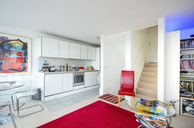  Image of 2 bedroom Flat for sale in George Beard Road London SE8 at Aragon Tower  Deptford, SE8 3AL
