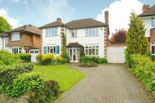  Image of 3 bedroom Detached house for sale in Ardross Avenue Northwood HA6 at Northwood, HA6 3DS