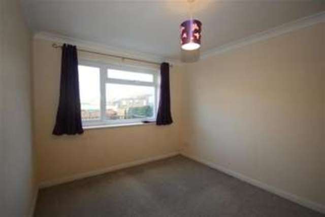  Image of 1 bedroom Flat to rent in Argent Close Seaford BN25 at Seaford, BN25 3BG