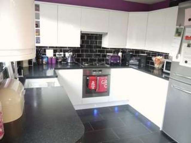  Image of 3 bedroom Terraced house to rent in Argosy Crescent Eastleigh SO50 at Argosy Crescent  Eastleigh, SO50 5RW