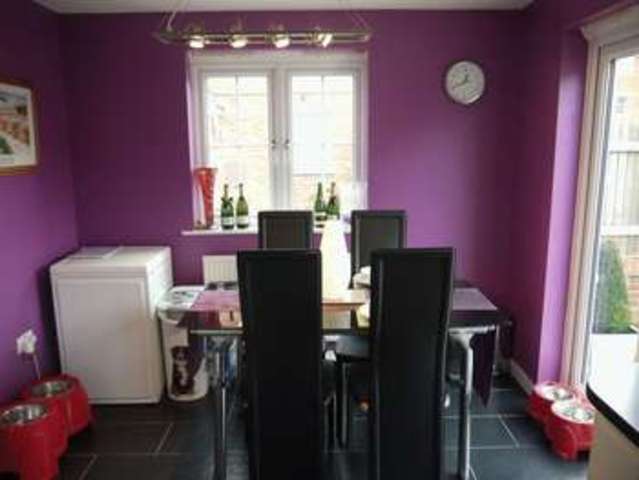  Image of 3 bedroom Terraced house to rent in Argosy Crescent Eastleigh SO50 at Argosy Crescent  Eastleigh, SO50 5RW