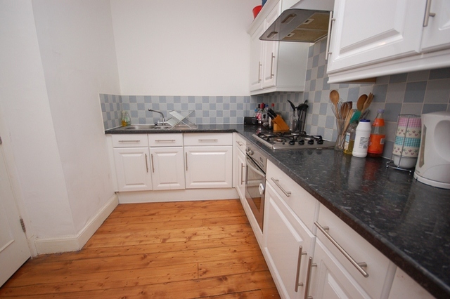  Image of 3 bedroom Flat to rent in Argyle Place Edinburgh EH9 at Meadows Edinburgh Edinburgh, EH9 1JJ